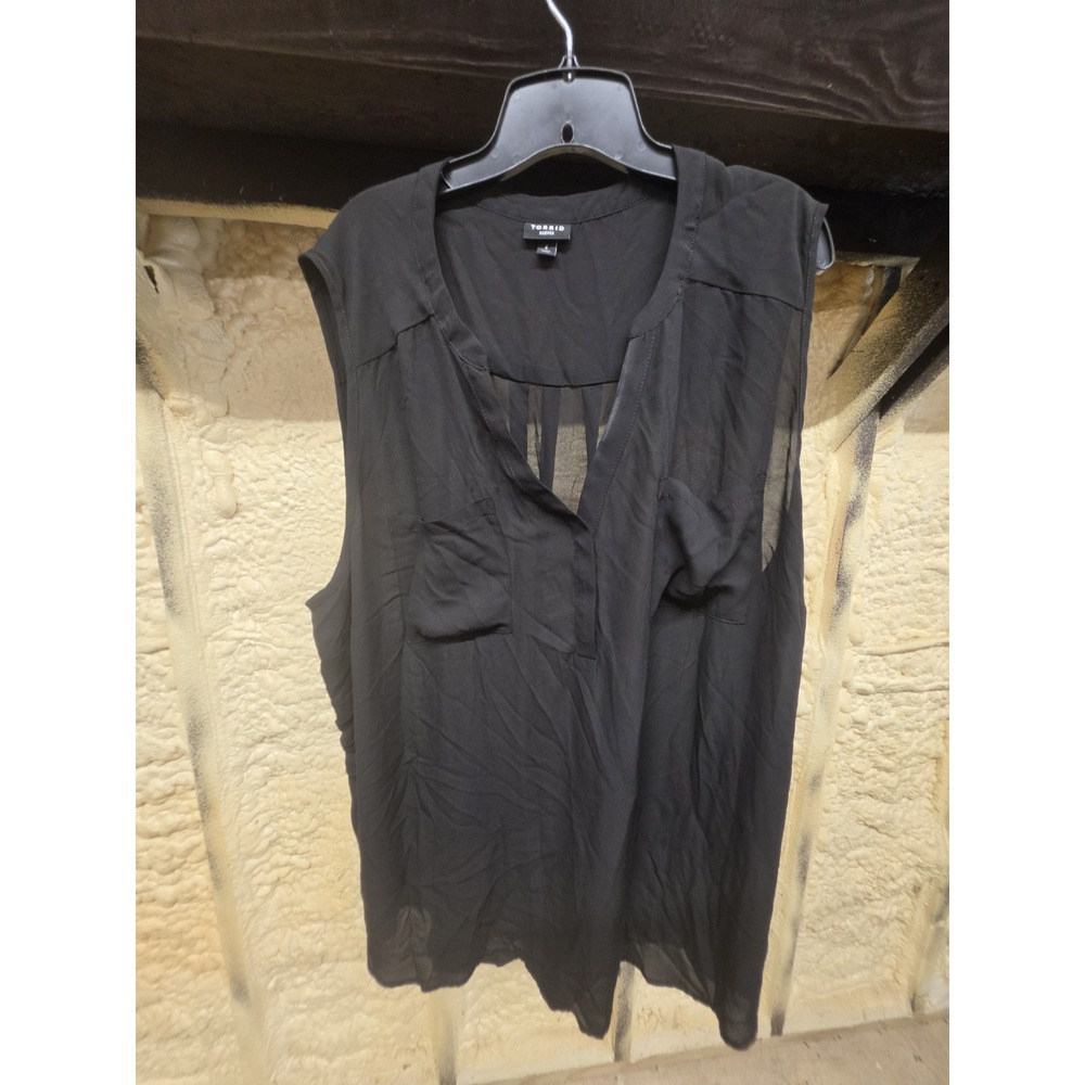 TORRID Harper 4X Black Sleeveless pullover Semi Sheer Blouse V-neck Top